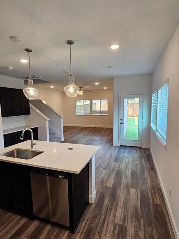 202 Griffith Drive 16, Princeton, TX 75407