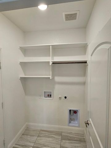 202 Griffith Drive 16, Princeton, TX 75407