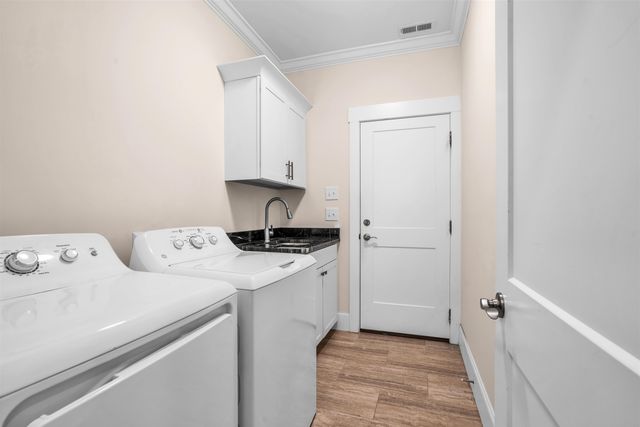 212 Roberts Meadow Loop, Spartanburg, SC 29307