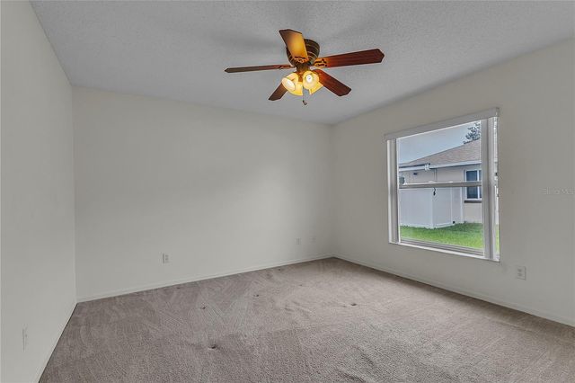 1 BOWMAN PLACE, Palm Coast, FL 32137