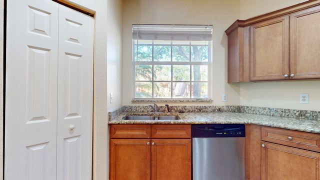2558 SE Pineland Drive, Port St Lucie, FL 34952