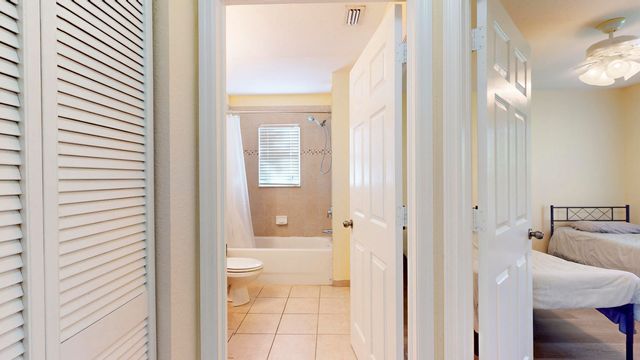 2558 SE Pineland Drive, Port St Lucie, FL 34952