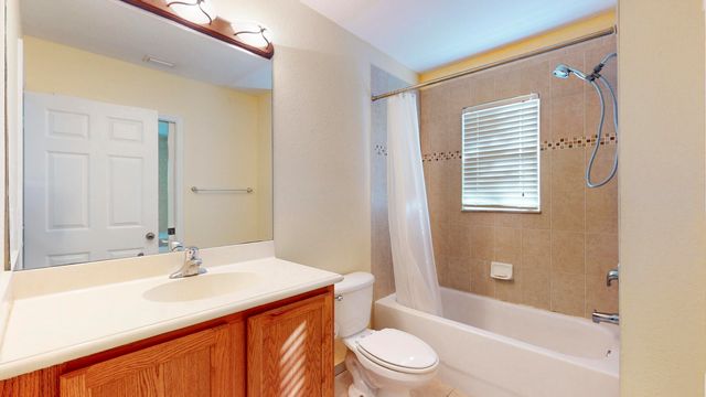 2558 SE Pineland Drive, Port St Lucie, FL 34952