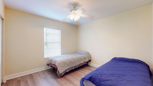 2558 SE Pineland Drive, Port St Lucie, FL 34952