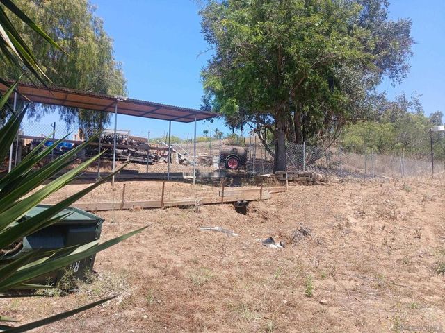 2530 Cherimoya, Vista, CA 92084