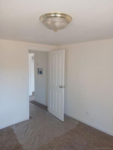 2530 Cherimoya, Vista, CA 92084