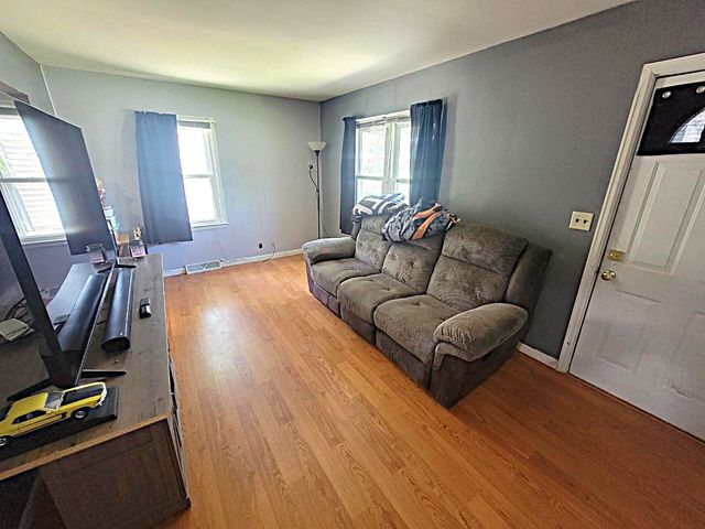 1200 Johnson Street, Des Moines, IA 50315