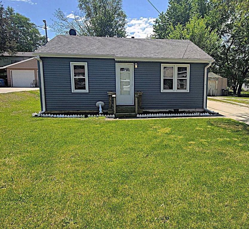 1200 Johnson Street, Des Moines, IA 50315
