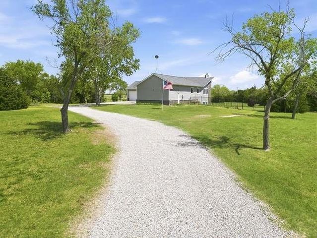 6970 SW Stone Gap Road, Augusta, KS 67010