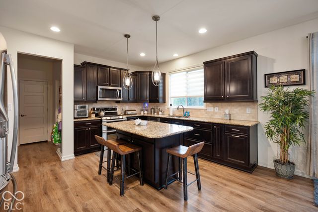 5810 Cherokee Drive, Bargersville, IN 46106