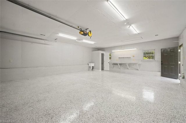 306 Lakeshore Drive, Thomasville, NC 27360