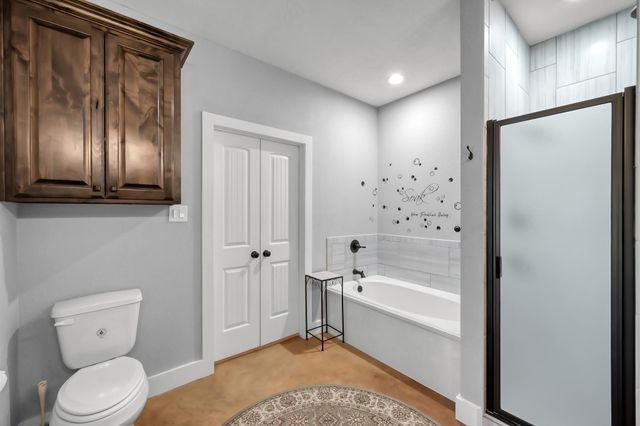130 Cedar Court, Magnolia, TX 77355