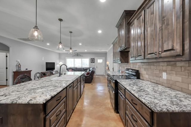 130 Cedar Court, Magnolia, TX 77355