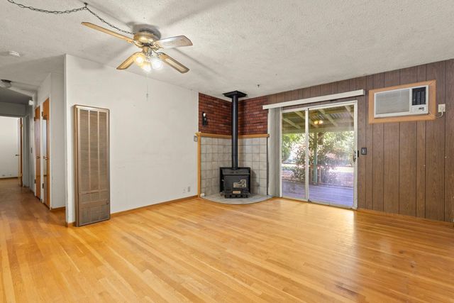 2910 4th St, Biggs, CA 95917