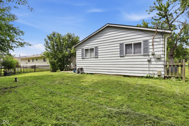 7203 Mortwood Avenue, Indianapolis, IN 46241