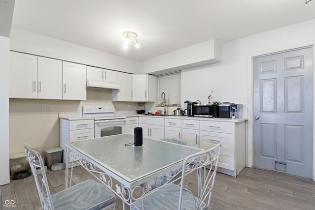7203 Mortwood Avenue, Indianapolis, IN 46241