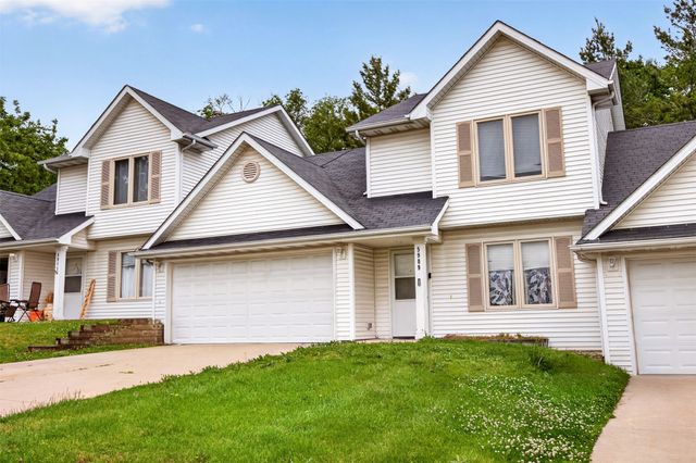 5901-5911 Townsend Avenue, Urbandale, IA 50322