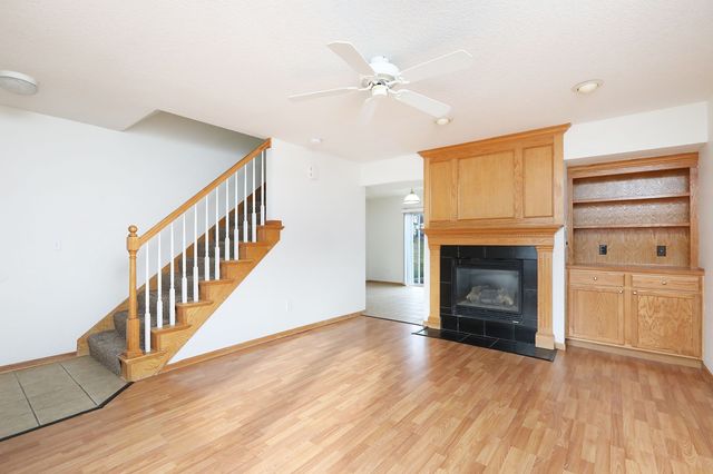 5901-5911 Townsend Avenue, Urbandale, IA 50322
