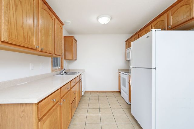 5901-5911 Townsend Avenue, Urbandale, IA 50322