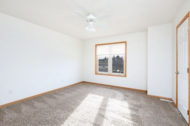 5901-5911 Townsend Avenue, Urbandale, IA 50322