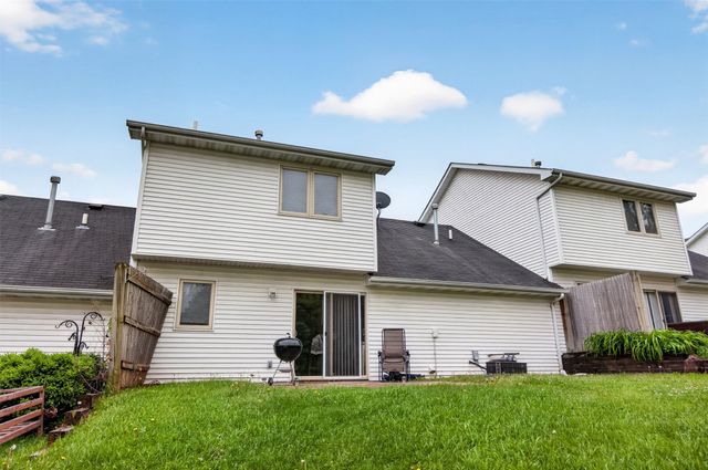 5901-5911 Townsend Avenue, Urbandale, IA 50322