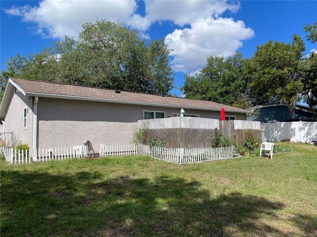 35 HICKORY TRACK WAY, Ocala, FL 34472