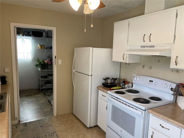 35 HICKORY TRACK WAY, Ocala, FL 34472