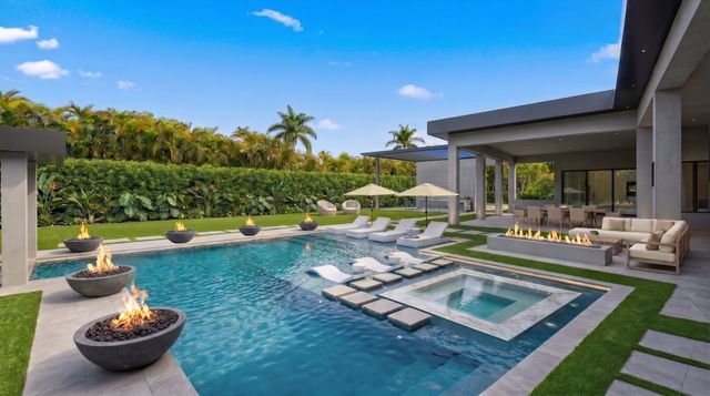 3905 Fieldview Way, Wellington, FL 33414