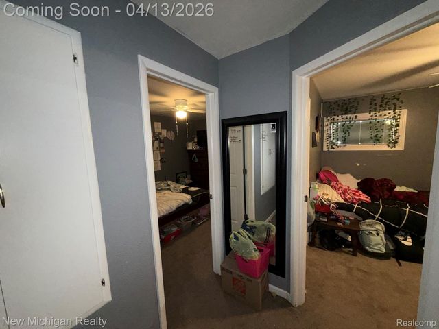 6671 Mayfair Street, Taylor, MI 48180