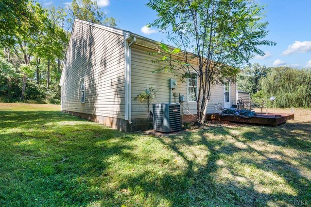 45 Halsey Road, Lynchburg, VA 24501