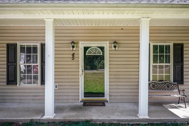 45 Halsey Road, Lynchburg, VA 24501