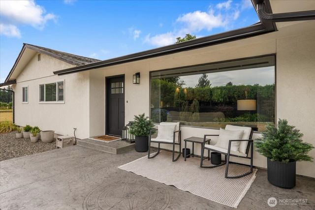 38005 192nd Avenue SE, Auburn, WA 98092