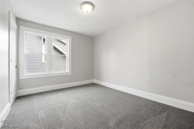 3300 Cedarbrook Road, Cleveland Heights, OH 44118
