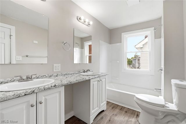 3300 Cedarbrook Road, Cleveland Heights, OH 44118