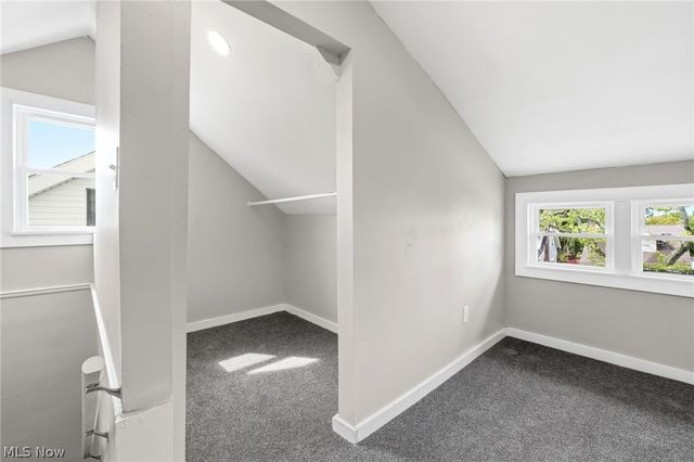 3300 Cedarbrook Road, Cleveland Heights, OH 44118