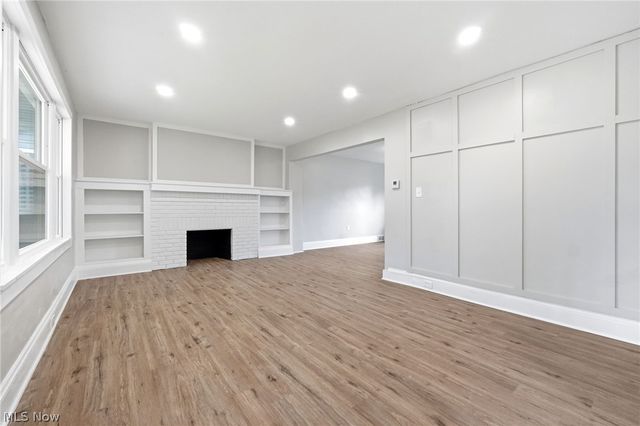 3300 Cedarbrook Road, Cleveland Heights, OH 44118