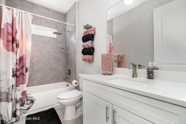 1376 Torgerson Road SE, Palm Bay, FL 32909