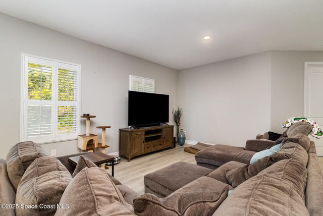 1376 Torgerson Road SE, Palm Bay, FL 32909