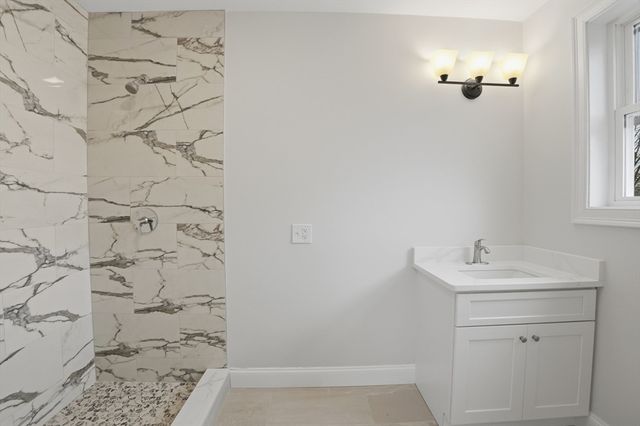 54 Wentworth Avenue, Lowell, MA 01852