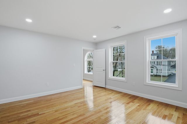 54 Wentworth Avenue, Lowell, MA 01852