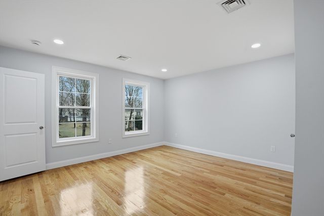 54 Wentworth Avenue, Lowell, MA 01852