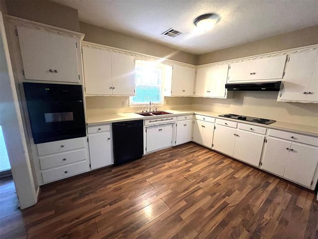 4061 NW 60th Street, Oklahoma City, OK 73112