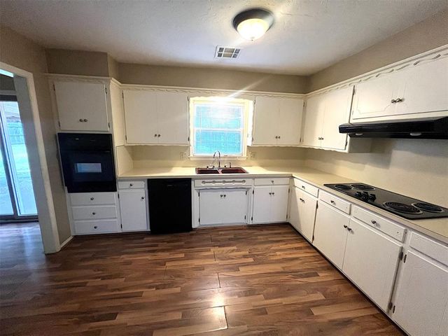 4061 NW 60th Street, Oklahoma City, OK 73112