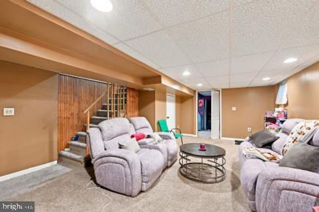 400 RUSSELL ST, Ridley Park, PA 19078