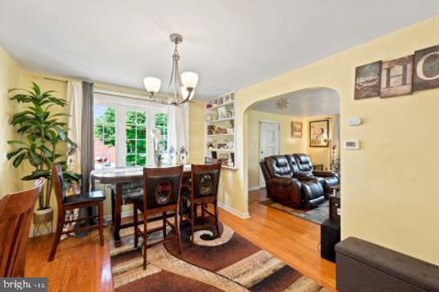 400 RUSSELL ST, Ridley Park, PA 19078