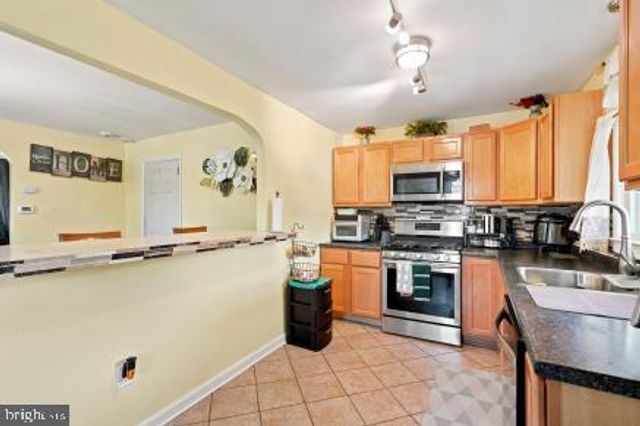 400 RUSSELL ST, Ridley Park, PA 19078