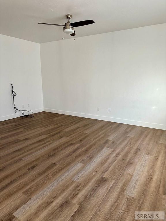 Image 11 of property listing at 458 S 3rd W # 458, Sugar City, ID 83448