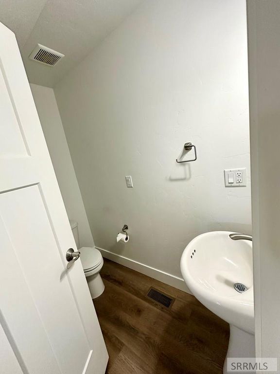 Image 13 of property listing at 458 S 3rd W # 458, Sugar City, ID 83448