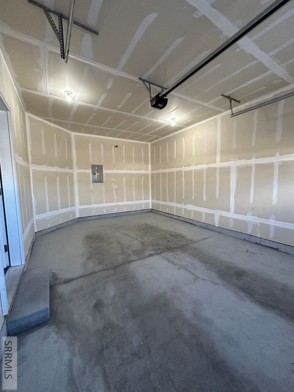 Image 34 of property listing at 458 S 3rd W # 458, Sugar City, ID 83448
