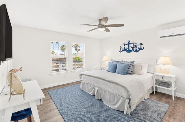 13818 Mizzen St, Corpus Christi, TX 78418